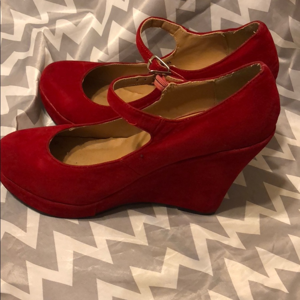 Red wedges - Picture 3 of 3